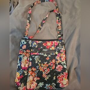 Vera Bradley Zip Top Hipster In Pretty Posies
